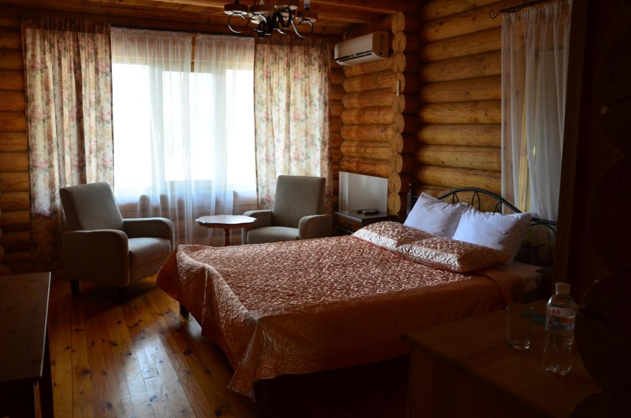 Safari Hotel Harkiv Exterior foto